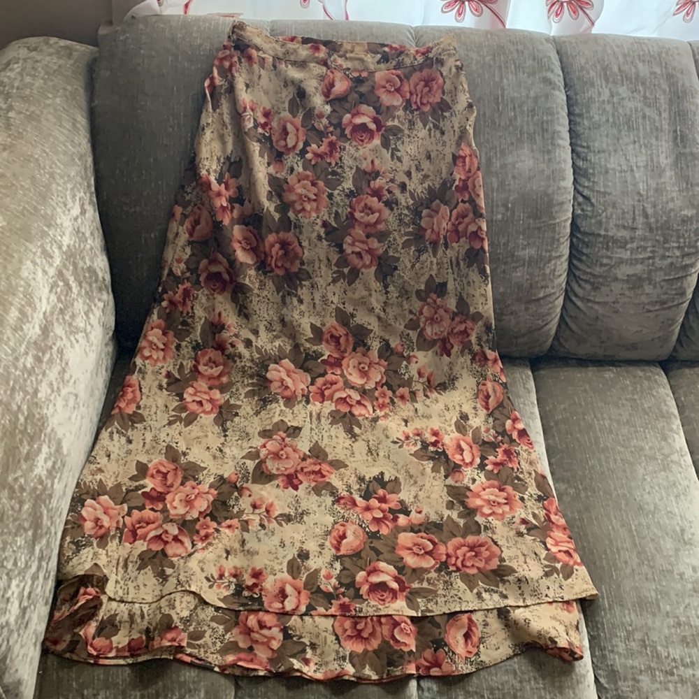 Women Chadwick’s skirt